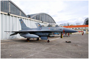 amics F-16B / FB-03