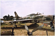 Republic F-84F Thunderstreak / FU-123