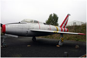 Republic F-84F Thunderstreak / FU-125