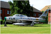 Republic F-84F Thunderstreak / FU-66